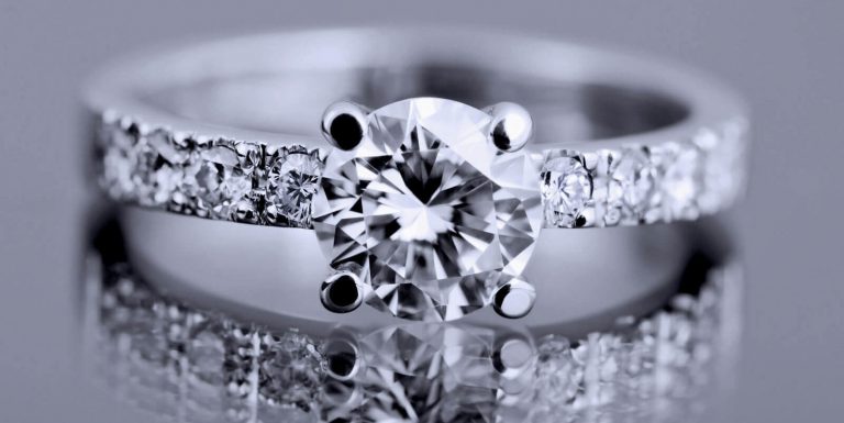 Jewelsure Insurance - Engagement Rings